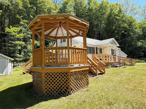 441 County Road 94 Hankins Hankins NY 12741