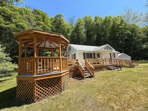441 County Road 94 Hankins Hankins NY 12741