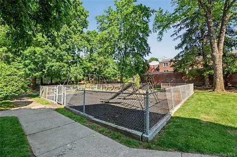 60 Manville Road Pleasantville NY 10570