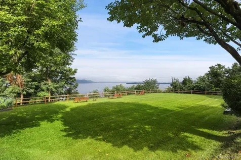 16 Rockledge Avenue Ossining NY 10562