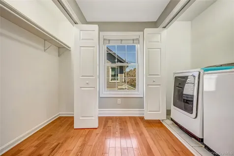 20 Woods Place Rockville Centre NY 11570