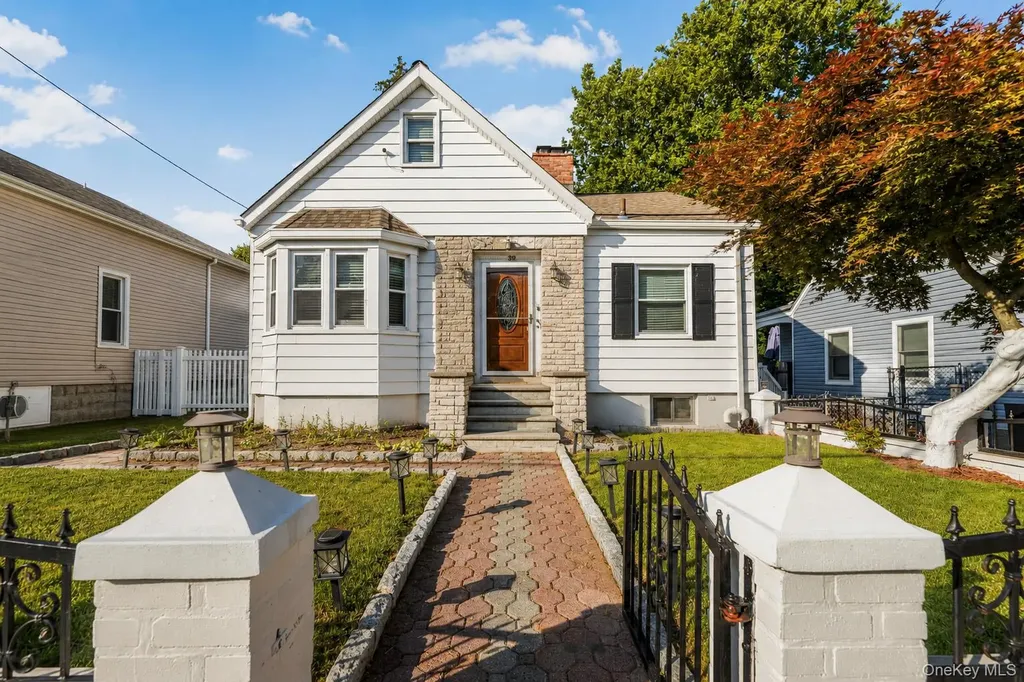 39 Nile Street Yonkers NY 10704