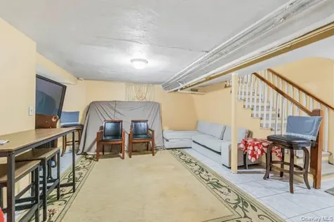 39 Nile Street Yonkers NY 10704