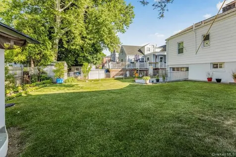 39 Nile Street Yonkers NY 10704
