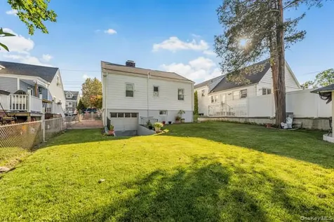 39 Nile Street Yonkers NY 10704