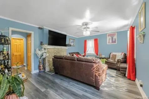 39 Nile Street Yonkers NY 10704