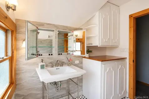 406 S Lexington Avenue White Plains NY 10606