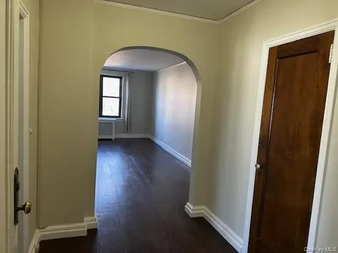 240 Alpine Place Eastchester NY 10707
