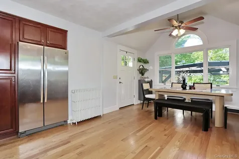 671 Route 211 W Middletown NY 10940