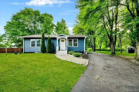 9 Hillside Close White Plains NY 10603