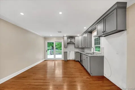 9 Hillside Close White Plains NY 10603