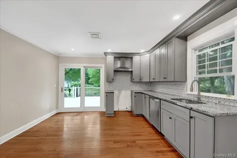 9 Hillside Close White Plains NY 10603