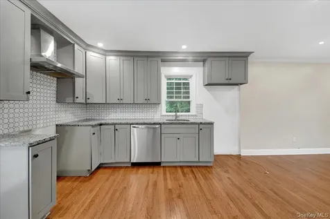 9 Hillside Close White Plains NY 10603