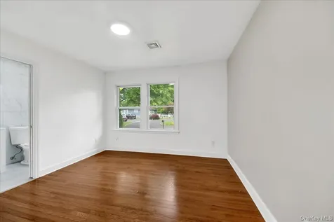 9 Hillside Close White Plains NY 10603