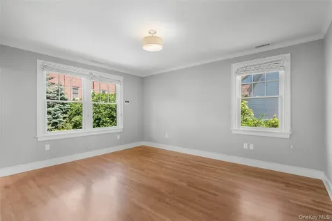 26 Vanderburgh Avenue Larchmont NY 10538