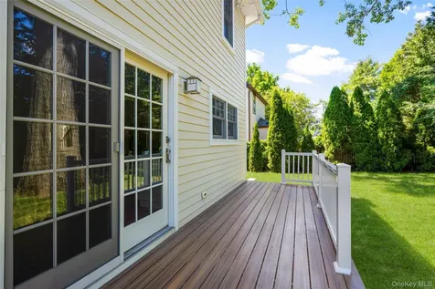 26 Vanderburgh Avenue Larchmont NY 10538