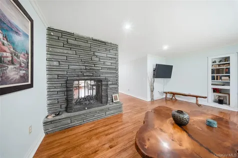 413 Pennsylvania Avenue Hancock NY 13783
