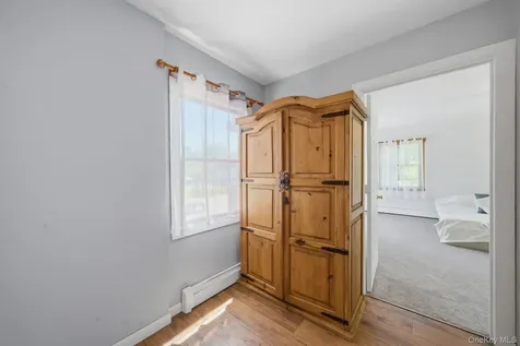 612 Blue Point Road Holtsville NY 11742