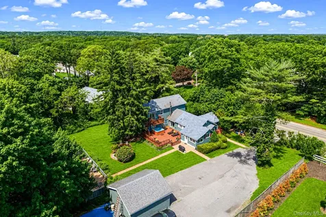 612 Blue Point Road Holtsville NY 11742