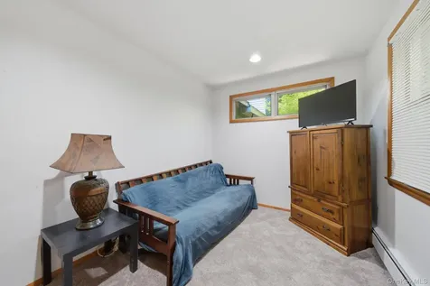612 Blue Point Road Holtsville NY 11742