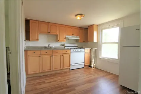 119 High Street Peekskill NY 10566