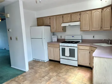 52 Houston Lane Staten Island NY 10302