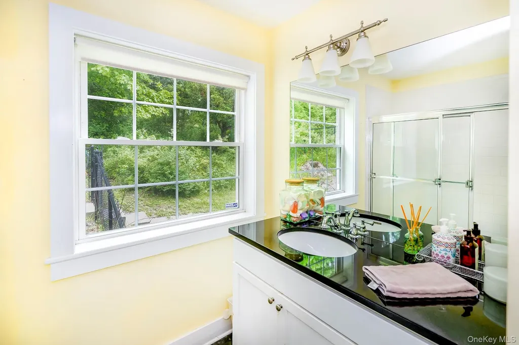 580 Oak Summit Road Millbrook NY 12545