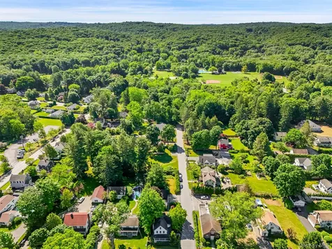 453 Old Post Road Bedford NY 10506