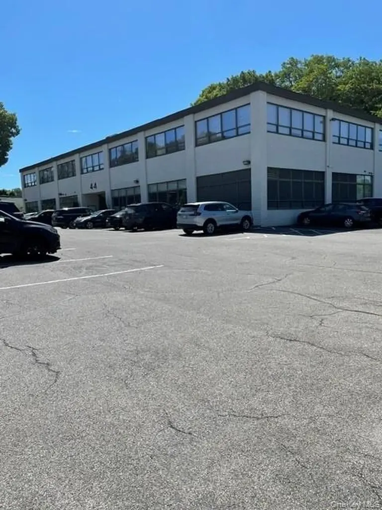 44 Executive Boulevard Elmsford NY 10523