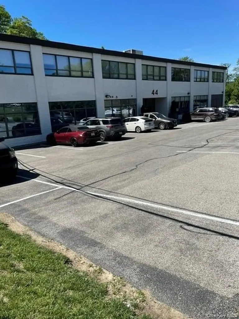 44 Executive Boulevard Elmsford NY 10523