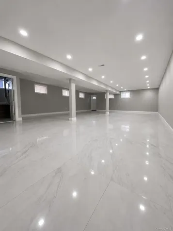 1724 New Haven Avenue Far Rockaway NY 11691