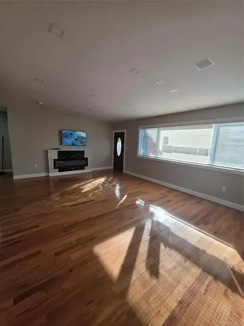 1724 New Haven Avenue Far Rockaway NY 11691