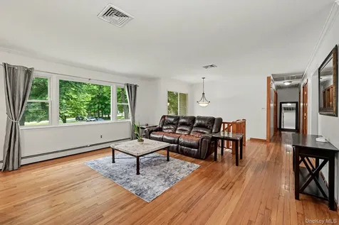 101 Dutch Street Montrose NY 10548