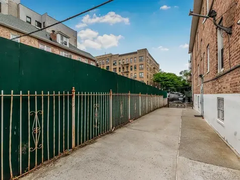 1858 Phelan Place Bronx NY 10453