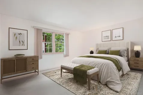 51 Sutton Park Road Poughkeepsie NY 12603