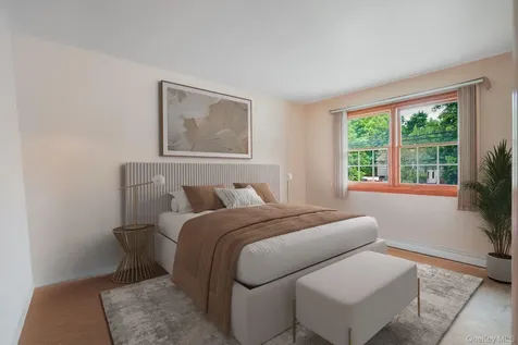 51 Sutton Park Road Poughkeepsie NY 12603