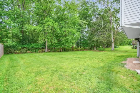 51 Sutton Park Road Poughkeepsie NY 12603