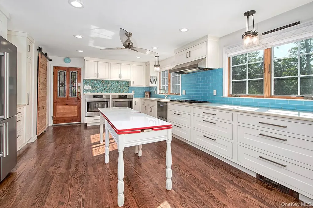 1015 Shore Acres Drive Mamaroneck NY 10543