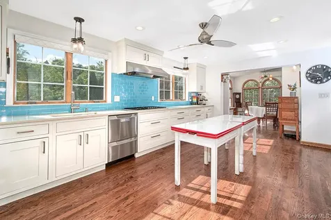 1015 Shore Acres Drive Mamaroneck NY 10543