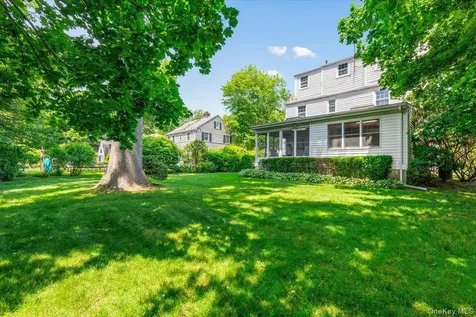 541 Claflin Avenue Mamaroneck NY 10543