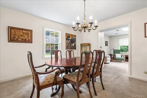 541 Claflin Avenue Mamaroneck NY 10543