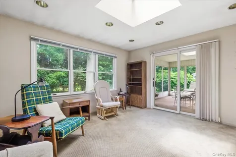 541 Claflin Avenue Mamaroneck NY 10543