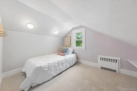 65 Wildwood Road New Rochelle NY 10804