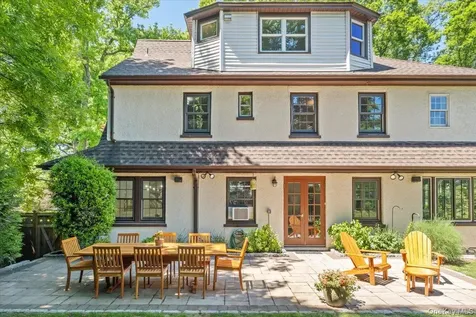 65 Wildwood Road New Rochelle NY 10804