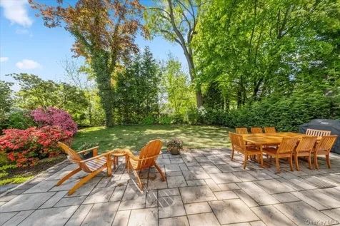 65 Wildwood Road New Rochelle NY 10804