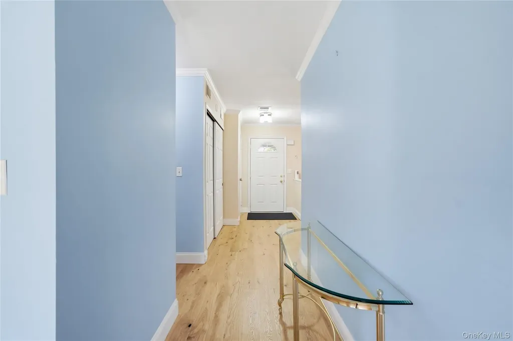 22 Indian Trace Kings Park NY 11754