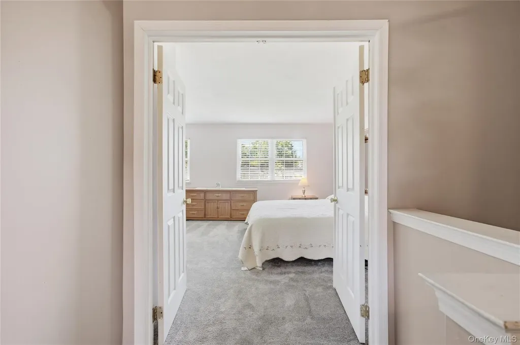 22 Indian Trace Kings Park NY 11754