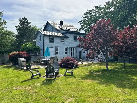 744 Main Street Greenport NY 11944