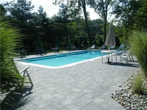 6 Old Lake Road Congers NY 10920