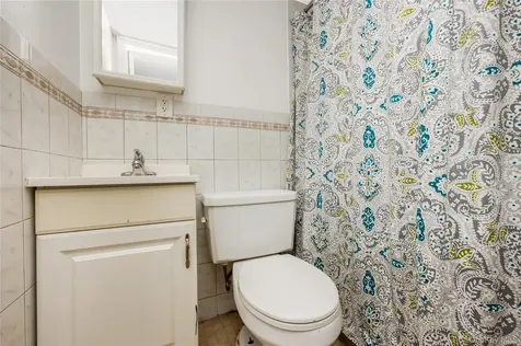 135-15 244th Street Rosedale NY 11422